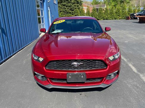 Used 2017 Ford Mustang Premium image 11