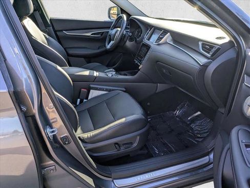 Used 2023 INFINITI QX50 Luxe w/ Cargo Package image 22