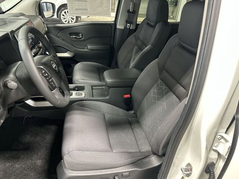 New 2026 Nissan Frontier SV w/ SV Convenience Package image 24