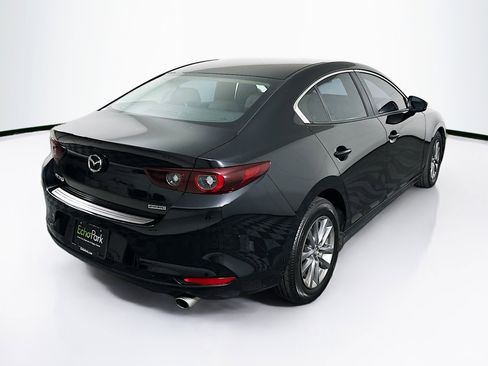 Used 2025 MAZDA MAZDA3 s image 9
