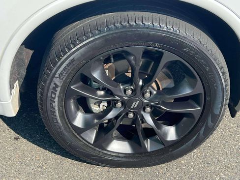 Used 2023 Dodge Durango R/T AWD/4WD image 7
