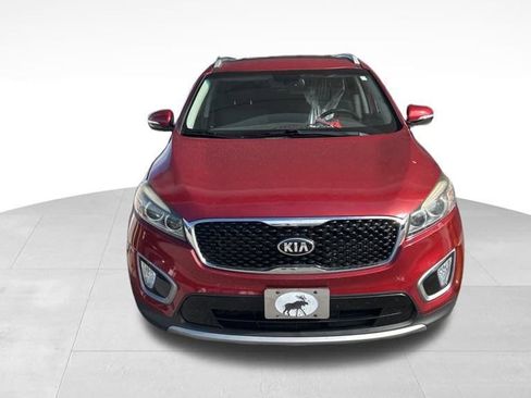 Used 2016 Kia Sorento EX image 2