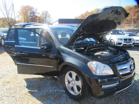 Used 2011 Mercedes-Benz GL 450 4MATIC image 8