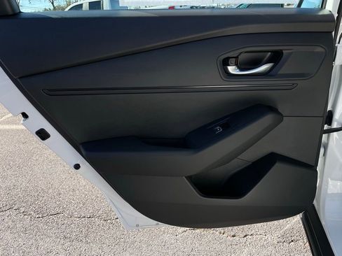 Certified 2025 Honda Accord SE image 37