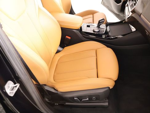 Used 2024 BMW X3 sDrive30i w/ M Sport Package RWD image 14