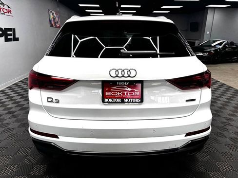 Used 2022 Audi Q3 2.0T Premium w/ Convenience Package AWD/4WD image 12
