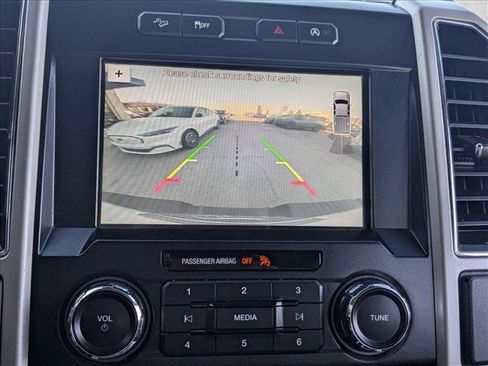 Used 2017 Ford F150 Lariat image 13