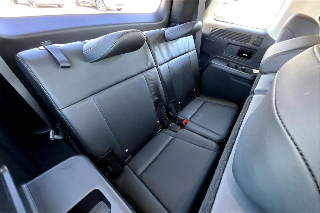 Used 2025 Hyundai Santa Fe SEL FWD image 36