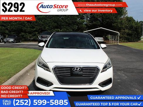 Used 2017 Hyundai Sonata Limited w/ Ultimate Package 02 FWD image 3