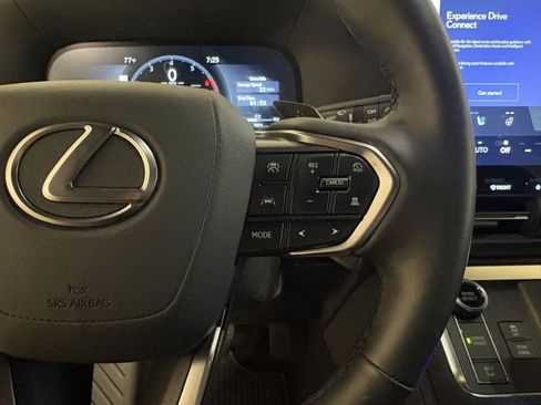 Used 2026 Lexus GX 550 w/ Accessory Package (2T) AWD/4WD image 20
