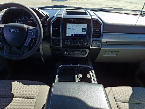 Used 2022 Ford F250 XLT image 16