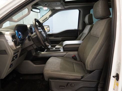 Used 2022 Ford F150 XLT w/ Equipment Group 302A High AWD/4WD image 6