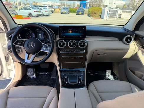 Used 2021 Mercedes-Benz GLC 300 GLC 300 image 15