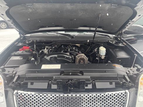 Used 2013 GMC Yukon Denali image 31