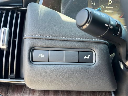 New 2026 Nissan Armada Platinum AWD/4WD image 27