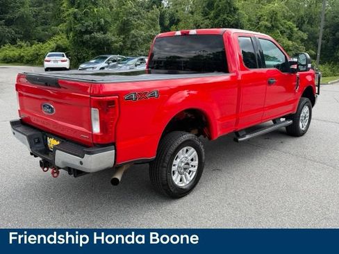 Used 2017 Ford F250 XLT w/ XLT Value Package AWD/4WD image 5