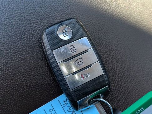 Used 2019 Kia Sorento SX w/ SX Touring Package FWD image 32