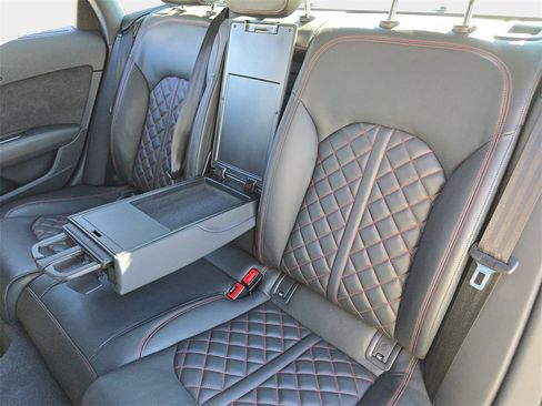 Used 2018 Audi A6 3.0T Prestige w/ Prestige Package image 18