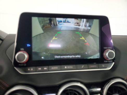 Used 2024 Nissan Sentra SR w/ Lighting Package image 22