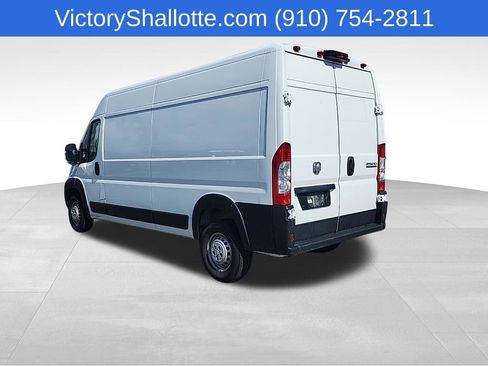 Used 2025 RAM ProMaster 2500 w/ Convenience Group image 10