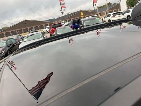 Used 2022 Jeep Compass Altitude w/ Sun and Sound Group image 25