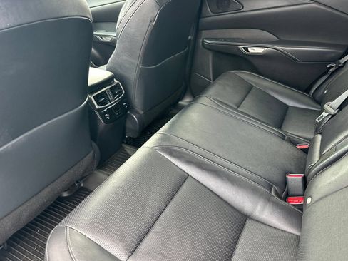 Used 2025 Lexus RX 350 w/ Convenience Package AWD/4WD image 9