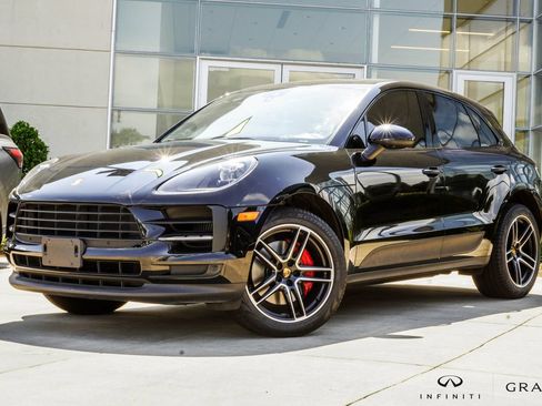 Used 2021 Porsche Macan S AWD/4WD image 1