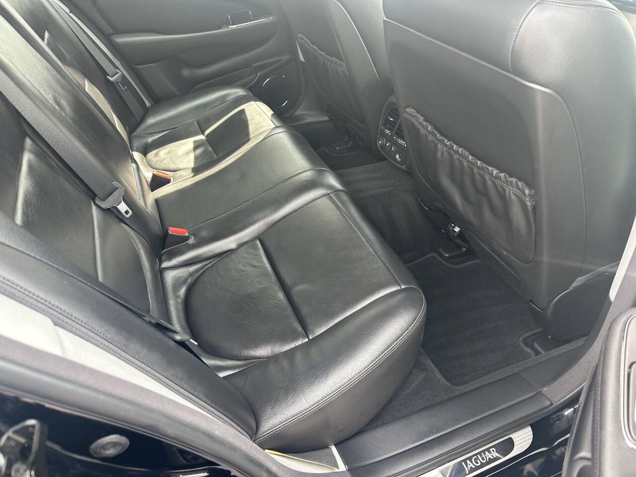 Used 2006 Jaguar XJ8 RWD image 15