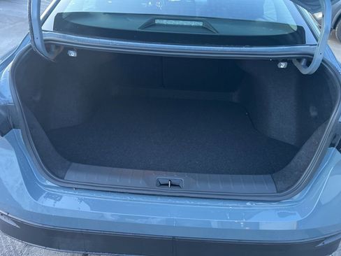New 2026 Nissan Sentra SV w/ SV Convenience Package FWD image 32