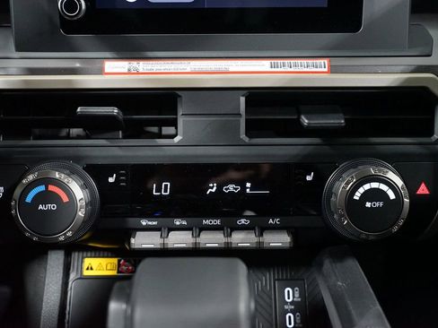 New 2026 Toyota Tacoma TRD Off-Road AWD/4WD image 22