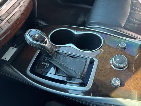 Used 2017 INFINITI QX60 Luxe w/ Deluxe Technology Package image 27