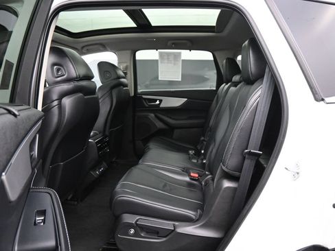 Used 2023 Acura MDX w/ Technology Package AWD/4WD image 21