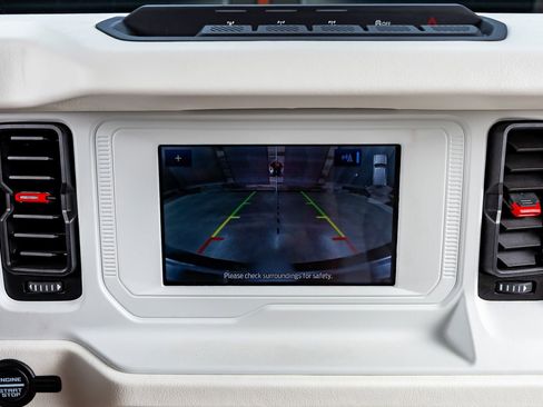 Used 2023 Ford Bronco Heritage Edition image 23