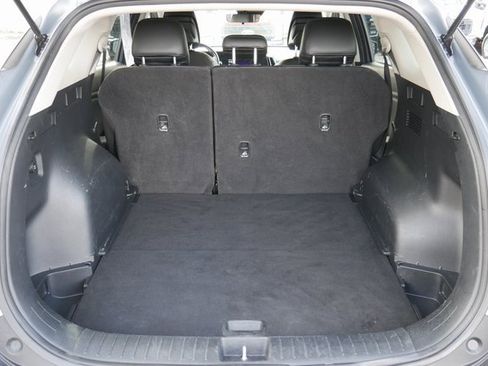 Used 2023 Kia Sportage EX image 10