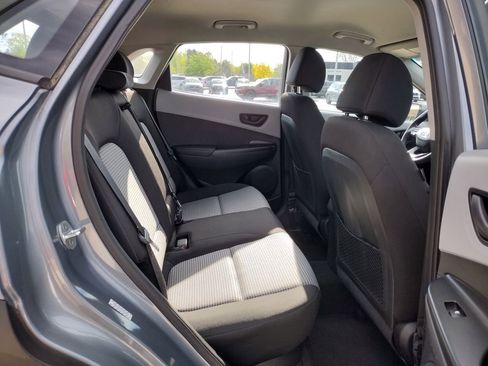 Used 2020 Hyundai Kona SE FWD image 8