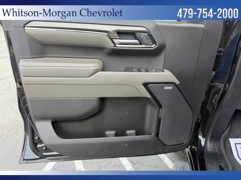 Used 2022 Chevrolet Silverado 1500 ZR2 w/ Technology Package AWD/4WD image 15