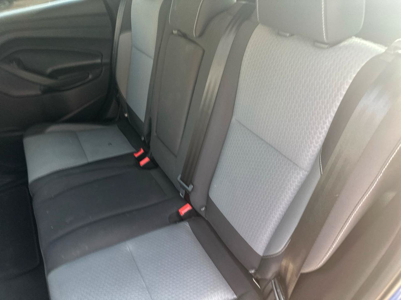Used 2018 Ford Escape SE w/ SE Sync 3 Package FWD image 12