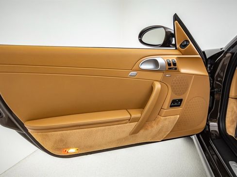 Used 2008 Porsche 911 Carrera S image 34