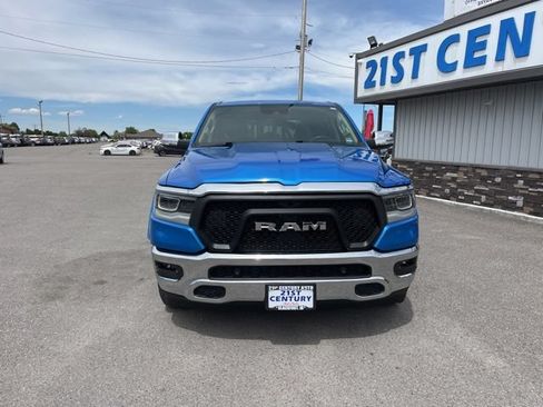 Used 2021 RAM 1500 Laramie AWD/4WD image 2