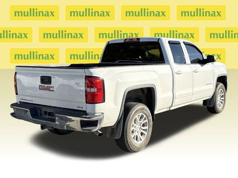 Used 2018 GMC Sierra 1500 SLE w/ SLE Value Package image 4