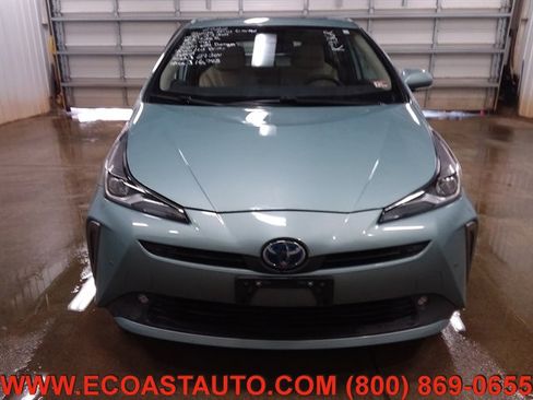 Used 2022 Toyota Prius Limited w/ Premium Convenience Package image 8