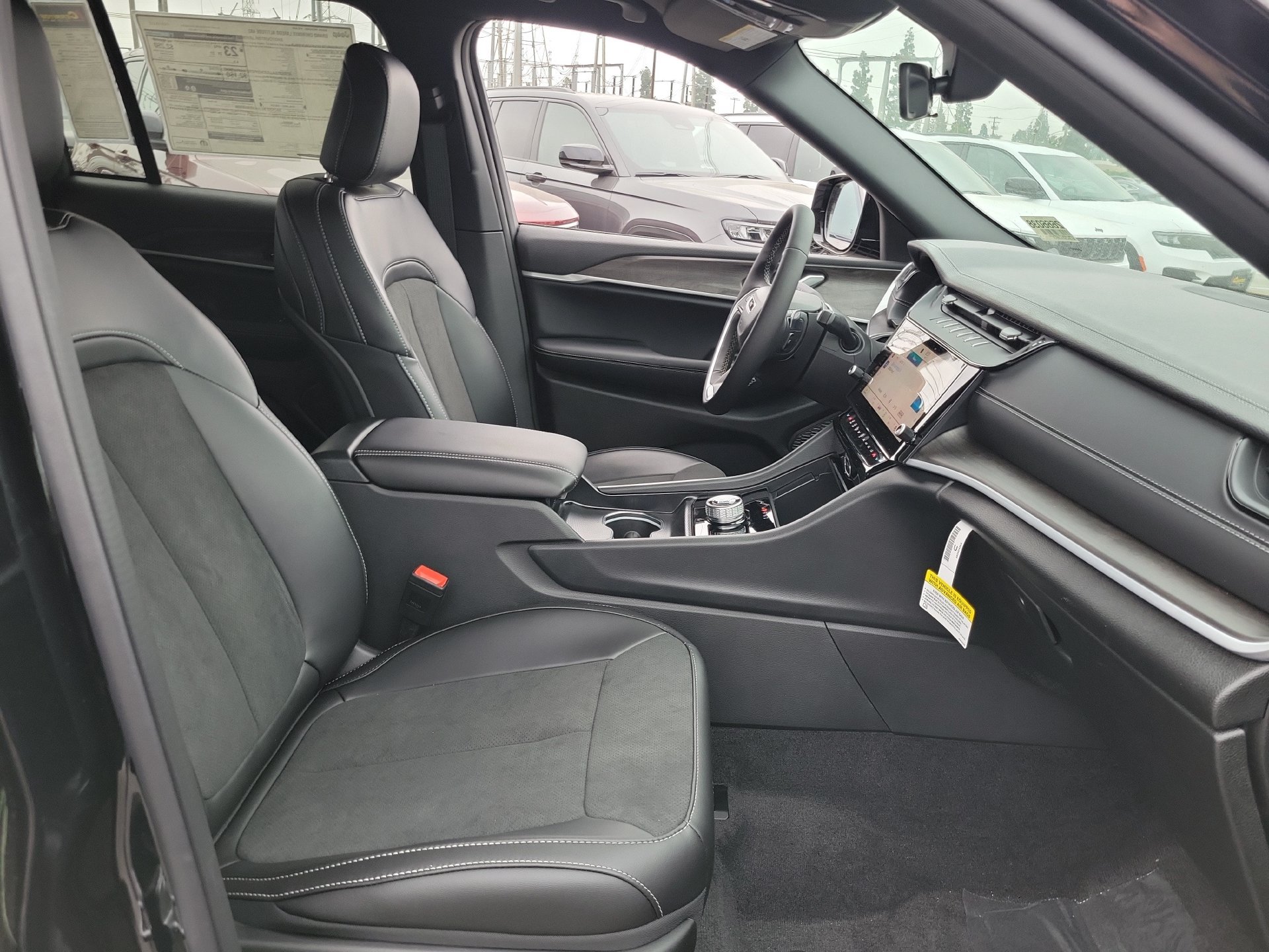 New 2026 Jeep Grand Cherokee Altitude RWD image 14