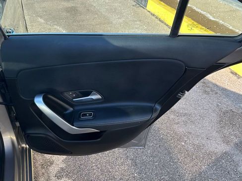 Used 2019 Mercedes-Benz A 220 4MATIC image 24