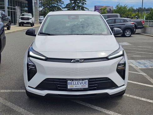 New 2027 Chevrolet Bolt LT FWD image 8