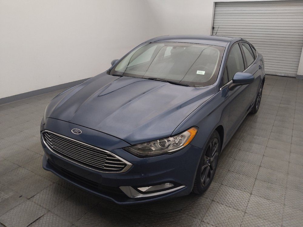 Used 2018 Ford Fusion SE w/ Equipment Group 201A FWD image 15