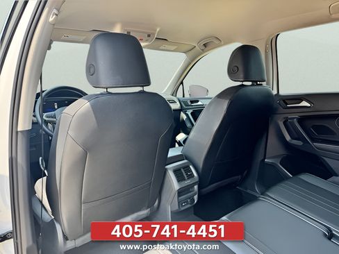 Used 2024 Volkswagen Tiguan SE AWD/4WD image 27
