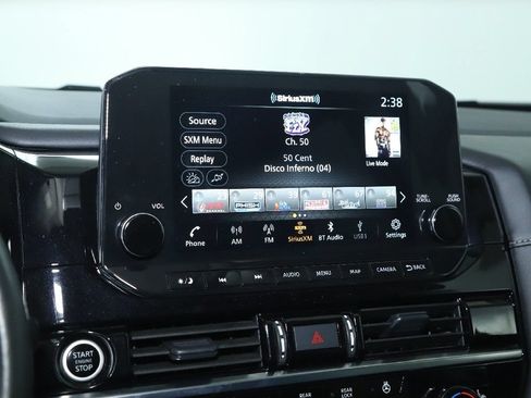 Used 2023 Nissan Pathfinder SL w/ SL Premium Package AWD/4WD image 29