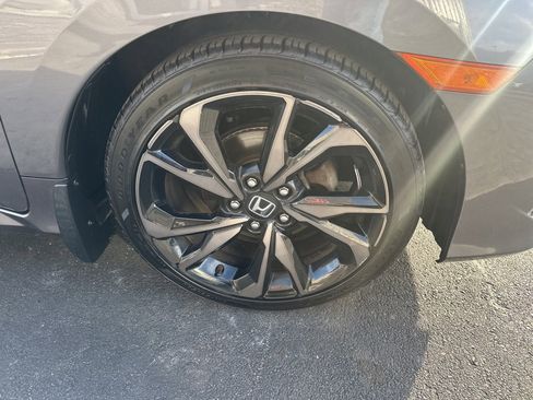 Used 2020 Honda Civic Sport image 5