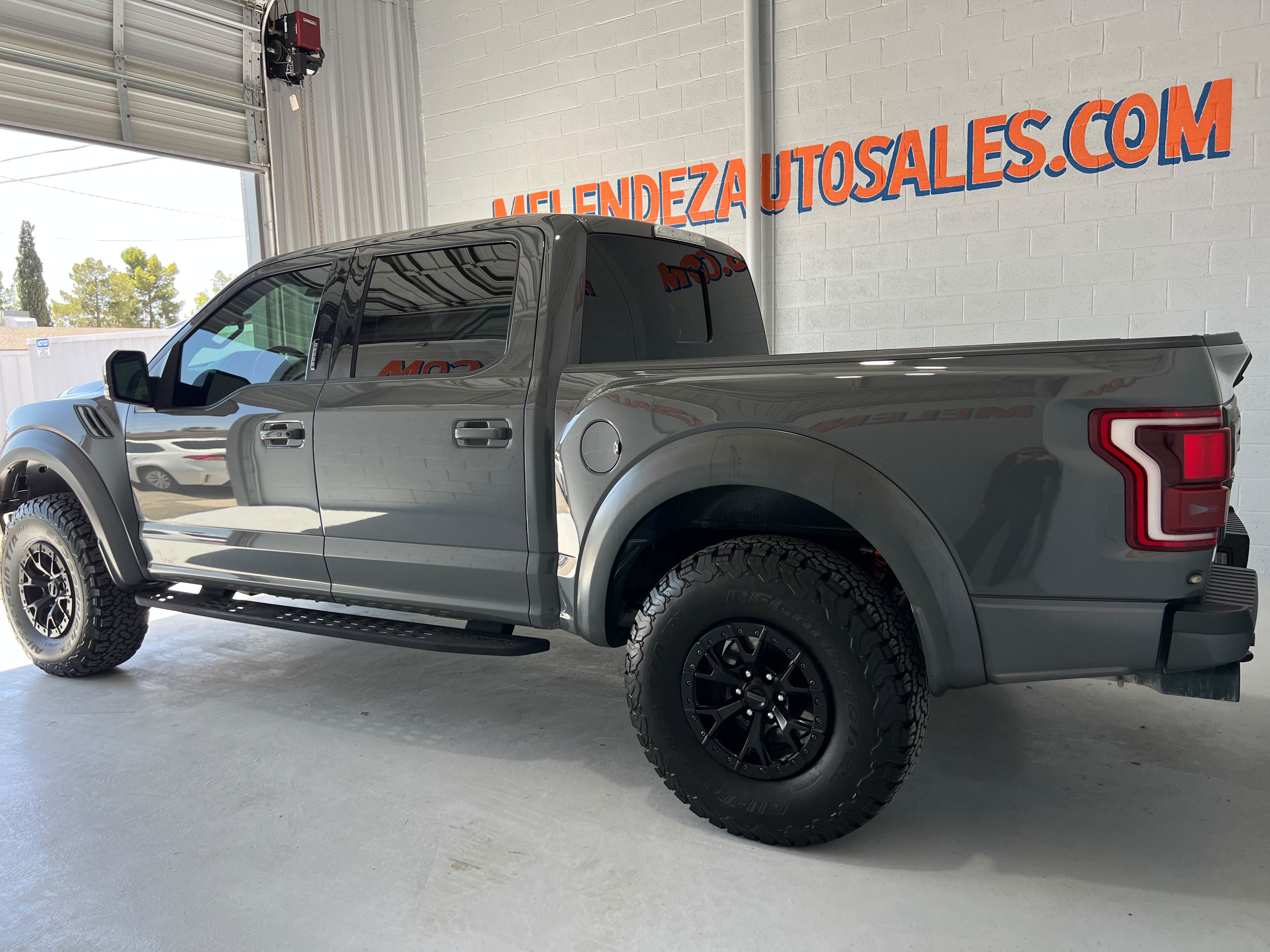 Used 2020 Ford F150 Raptor w/ Equipment Group 802A Luxury AWD/4WD image 3