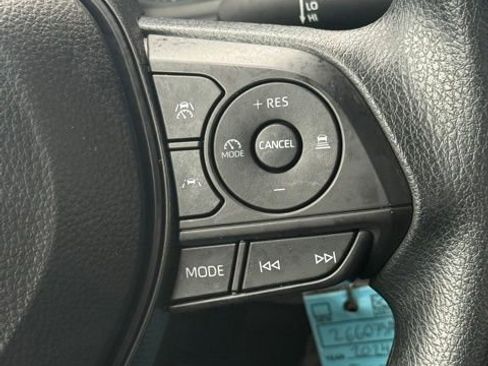 Used 2024 Toyota Corolla LE FWD image 13